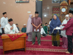 Safari Ramadan Mahyeldi 2026: Spektakuler! Salurkan Rp300 Juta Lebih Bantuan di Sawahlunto