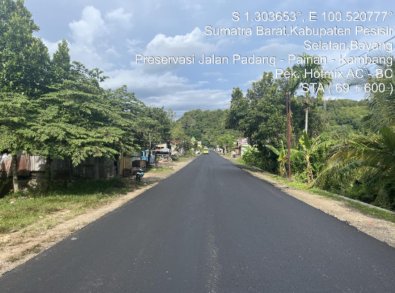 Pengaspalan Jalan Nasional Pesisir Selatan ruas Padang Painan Kambang tahun 2026