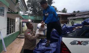 Irman Gusman Salurkan Bantuan