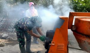 Tengah Kepulan Asap