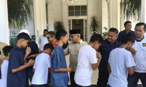 Lepas Kontingen PS Pasbar U-13 dan U-15 ke Liga
